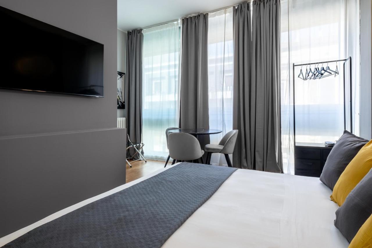 Sweet Life 2 Luxury And Design Apartment Bari Buitenkant foto